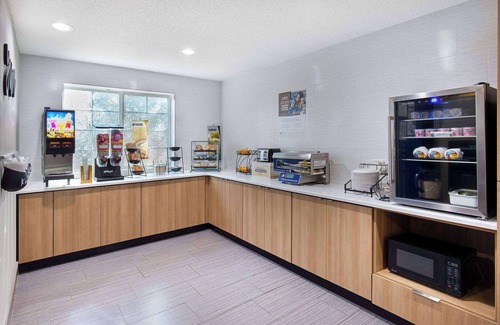 Fortson Hotel | Microtel Inn and Suites by Wyndham Columbus North