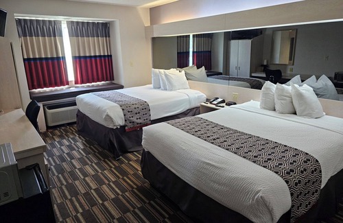 Verdigris Hotel | Microtel Inn & Suites by Wyndham Claremore