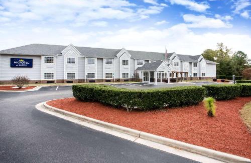 Southern Pines Hotel | Microtel Inn & Suites by Wyndham Southern Pines Pinehurst