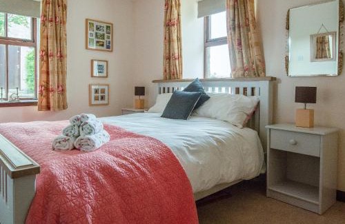 Maud House | Middle Lodge
