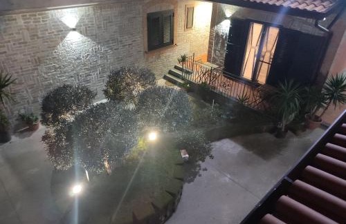 Sant'Egidio del Monte Albino Apartment | Midway House Italy Apartment