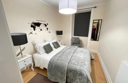 Coimbra City Centre Apartment | Miguel Torga Typical