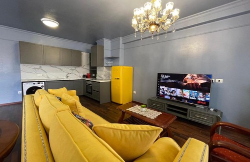 Tirana Apartment | Mikpritja Apartament