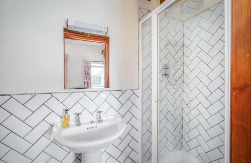 Chackmore Apartment | Mill Cottage