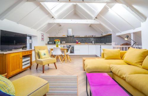 Weybourne House | Mill End by Big Skies Cottages