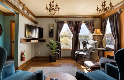 Old Bend Bed & Breakfast | Mill Inn Boutique Hotel