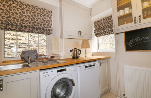 Castleton Cottage | Mill Leat