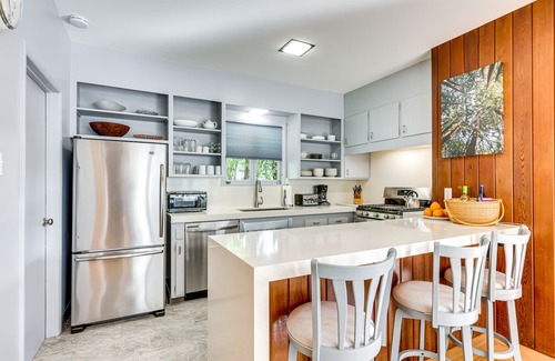Almonte House | Mill Valley Home: 5 Mi to Golden Gate Bridge!