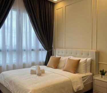 Kampung Haji Abdullah Hukum Apartment | Millerz Suite 3R2B Condo Near MidValley 3 Beds 3 Bedrooms Staycation Best Choice