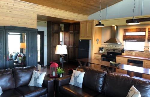 Concan House | Million dollar views and pet friendly