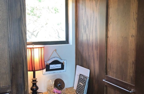 Concan House | Million dollar views and pet friendly