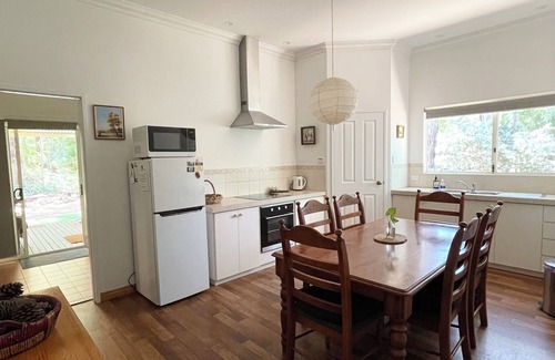 Dwellingup House | Milltree Cottage Getaway