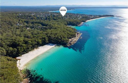 Vincentia House | Milo's at the Bay by Experience Jervis Bay