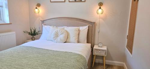 Milton Keynes Apartment | Milton Keynes 3BR,Elegant Home, Sleeps 5, Families Stay, Free Parking