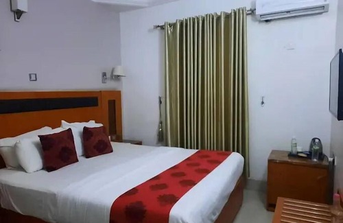 Kano Hotel | Milton Park Resorts