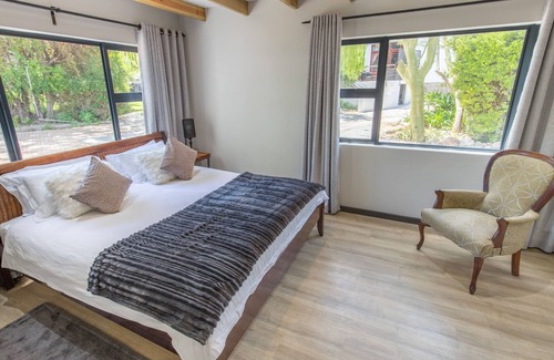 Montagu House | Mimosa Lodge