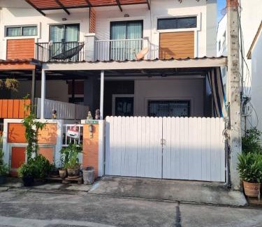 Nong Prue Resort | Min&Me House Pattaya