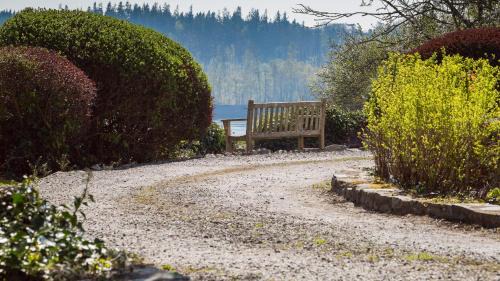 Llanfairpwllgwyngyll House | Min y Mor Menai