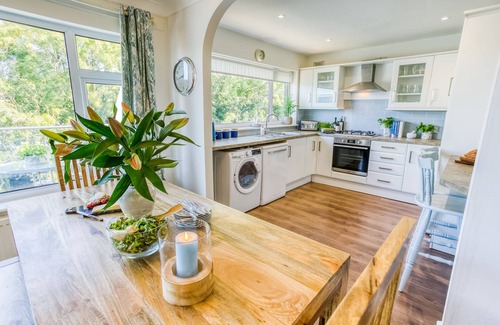 Cemaes Bay Cottage | Min y Wygyr - on the beach, sleeps 8 guests in 4 bedrooms