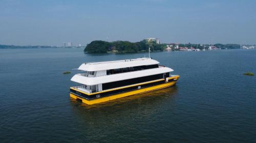 Kochi Boat Rental | MINAR CRUISE, KOCHI,KERALA