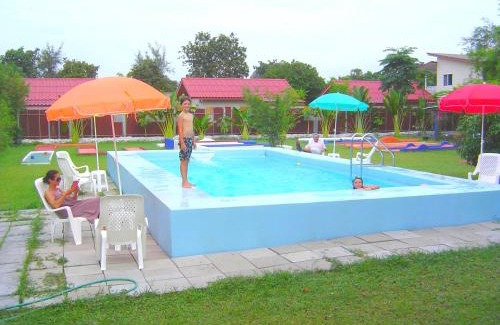 Warin Chamrap Resort | Mini-golf * & Resort Ubon Ratchathani