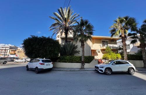 Limassol Apartment | Mini Studio N6 private Bathroom and Kitchenette