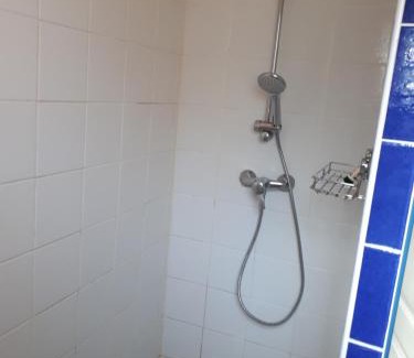 Favone House | Mini Villa à 100m de la mer avec prise de recharge élec privative