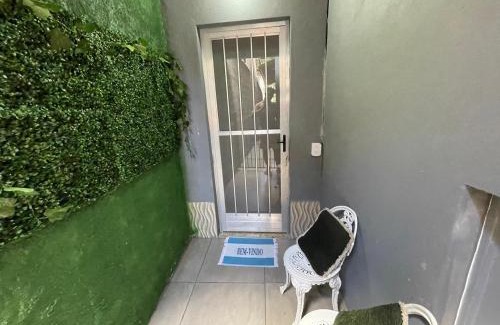 Miguel Pereira House | Minicasa Refúgio da Serra