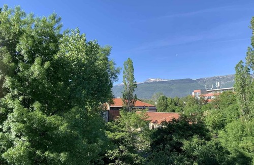 Studentski Grad Apartment | Minimalist Apartment