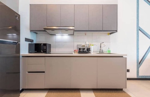 Kuala Lumpur Apartment | Minimalist suite 2-5pax in KL near Pavilion