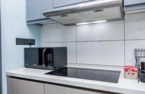 Kuala Lumpur Apartment | Minimalist suite 2-5pax in KL near Pavilion