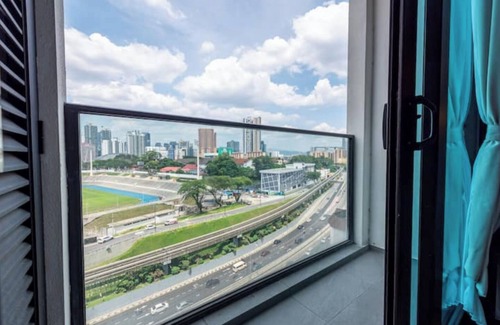 Kuala Lumpur Apartment | Minimalist suite 2-5pax in KL near Pavilion