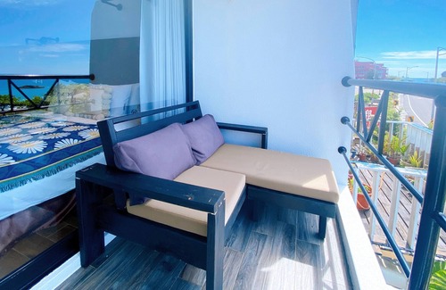 Sail Rock Beach Bed & Breakfast | Minimi Inn - SailRock Beach House