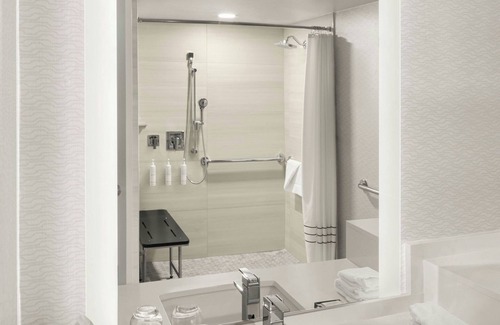Downtown West Hotel | Minneapolis Marriott City Center