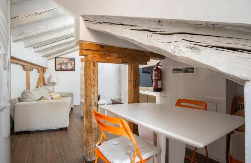 Sol Apartment | Minty Stay - Plaza Mayor 1 BD