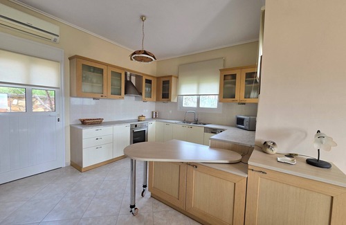 Chios Villa | Minutes away from Chios Town center lies Villa Sea View offering excelent Views