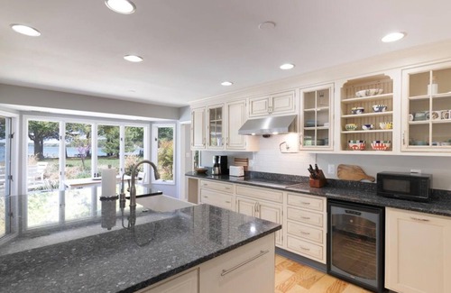 Royal Oak House | Minutes from Downtown Easton and St. Michaels | Private Dock | Pool | Kayaks