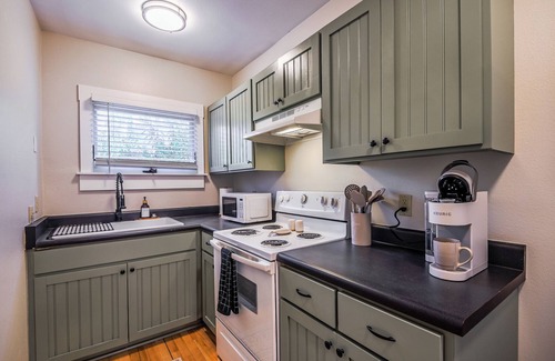 West University House | Minutes to Downtwn, 4th, UofA