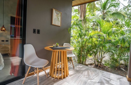 Punta Uva House | Mira Bungalow - Private Plunge Pool + AC, Near Beach