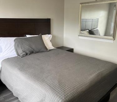 Harwich Hotel | Miracle Motel