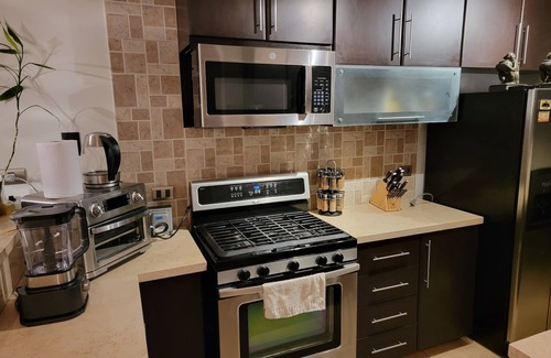 Armendariz Condo | Miraflores, Next to Hilton hotel and Larco Mar, WIFI, IPTV,Luxury Condo