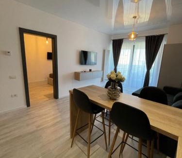 Constanta Apartment | Mirage Sea Breeze Apartment