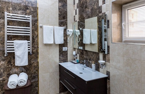 Yasamal Apartment | Mirvari gold apartments