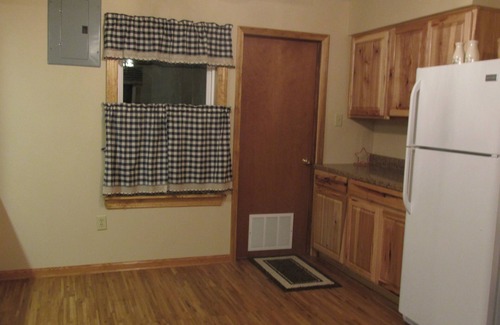 Warsaw House | Missy's Get-a-Way (Lake Front Property in Warsaw, Mo on Lake of the Ozarks)