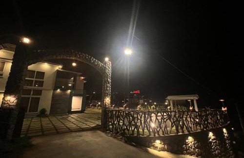 Devikolam Villa | Mistara Lake View