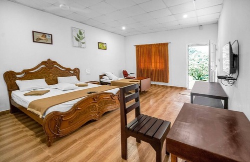 Valparai House | Mistly Plantation Bungalow