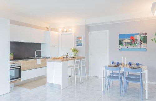 Calozzo Apartment | Misultin House & Swimming pool, Luxury in Lake Como by Rent All Como