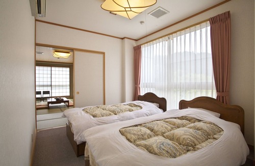 Mishima House | Mizutoyasuragi no Yado Ichinose