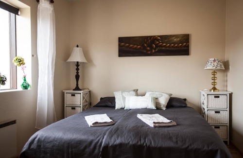 Vallanes House | Mjóanes accomodation