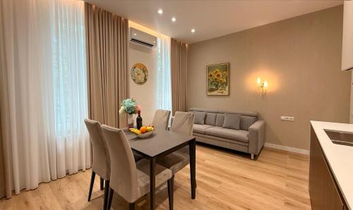 Chisinau Apartment | MK Luxury Serviced Apartments # 4